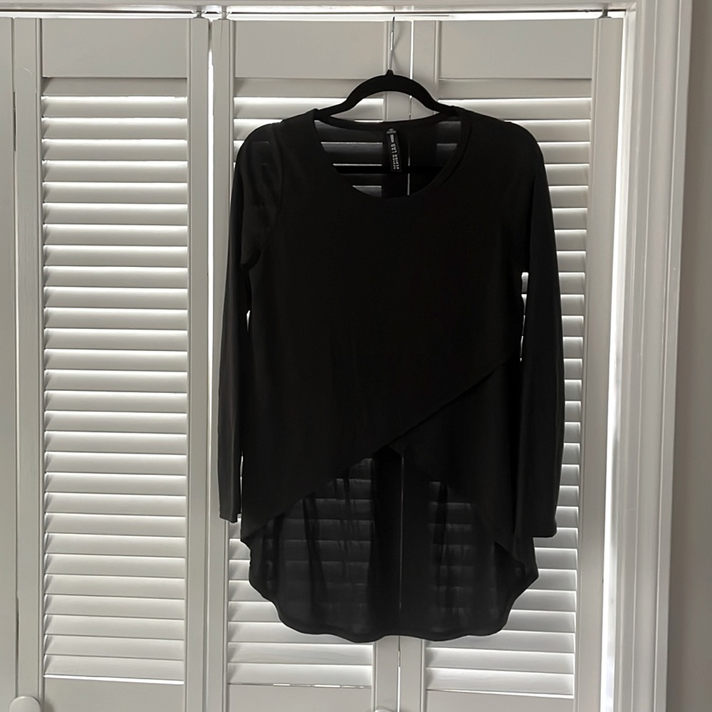 Design Lab black long sleeve